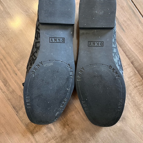 DKNY Loafers - Picture 3 of 4